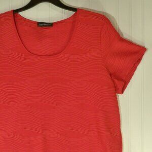 Travel Element, Pinkish Red Wavy Sea Top